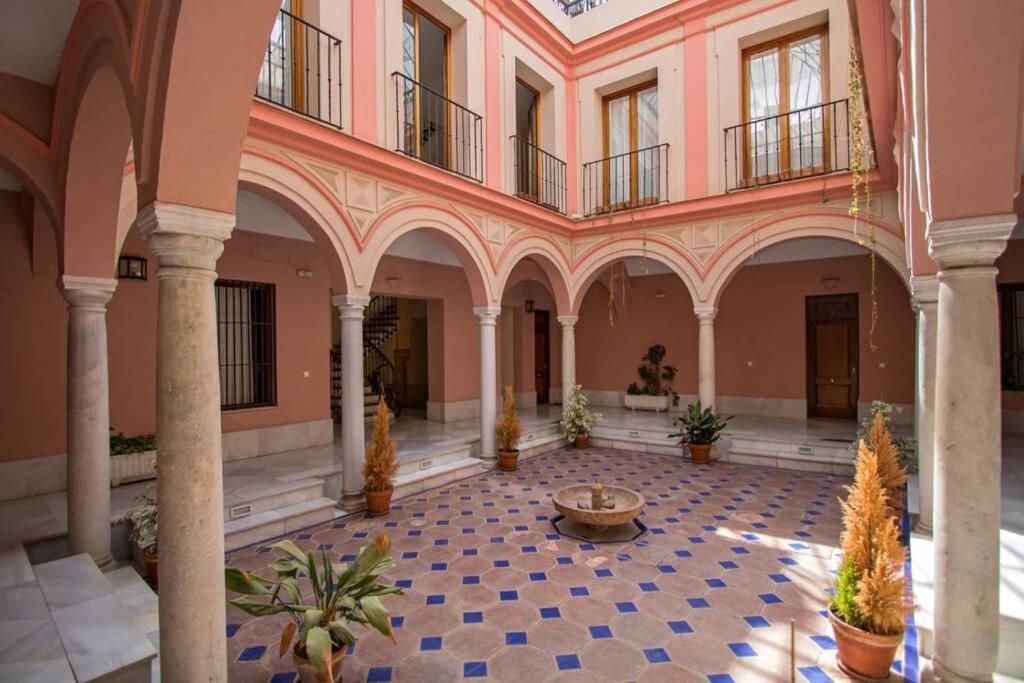 Goyeneta Palace By Valcambre Apartment Sevilla Bagian luar foto